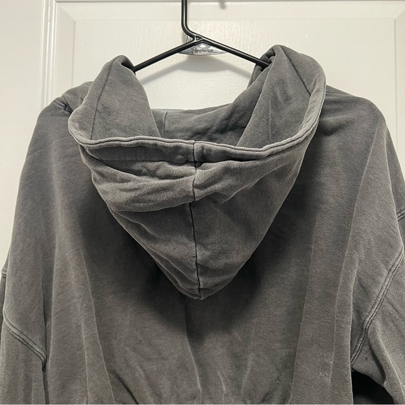 Talentless Zip Crop Hoodie - Picture 4 of 8